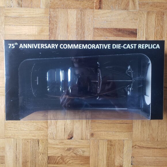 Wix 75th Anniversary Commemorative Die Cast Replica 1939 Ford Deluxe - Picture 3 of 4